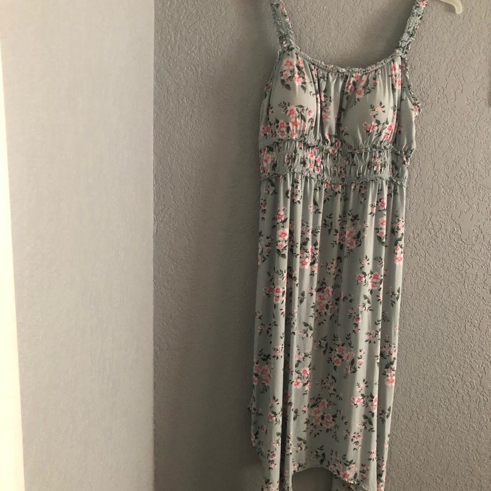 No Boundaries Elastic Straps Junior Sleeveless Hanky Hem Dress 👗